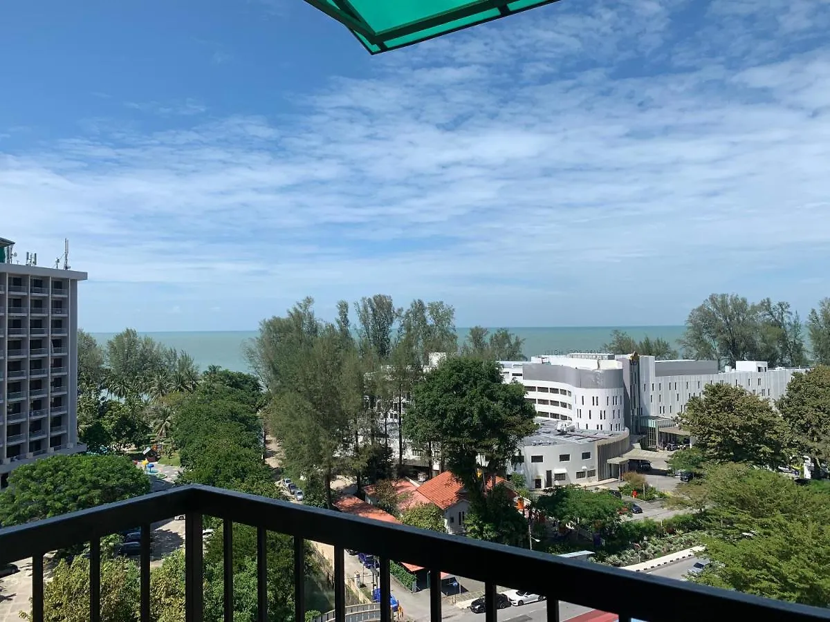 The Rockview Bayu Emas Penang Near Beach Batu Ferringhi 0*,